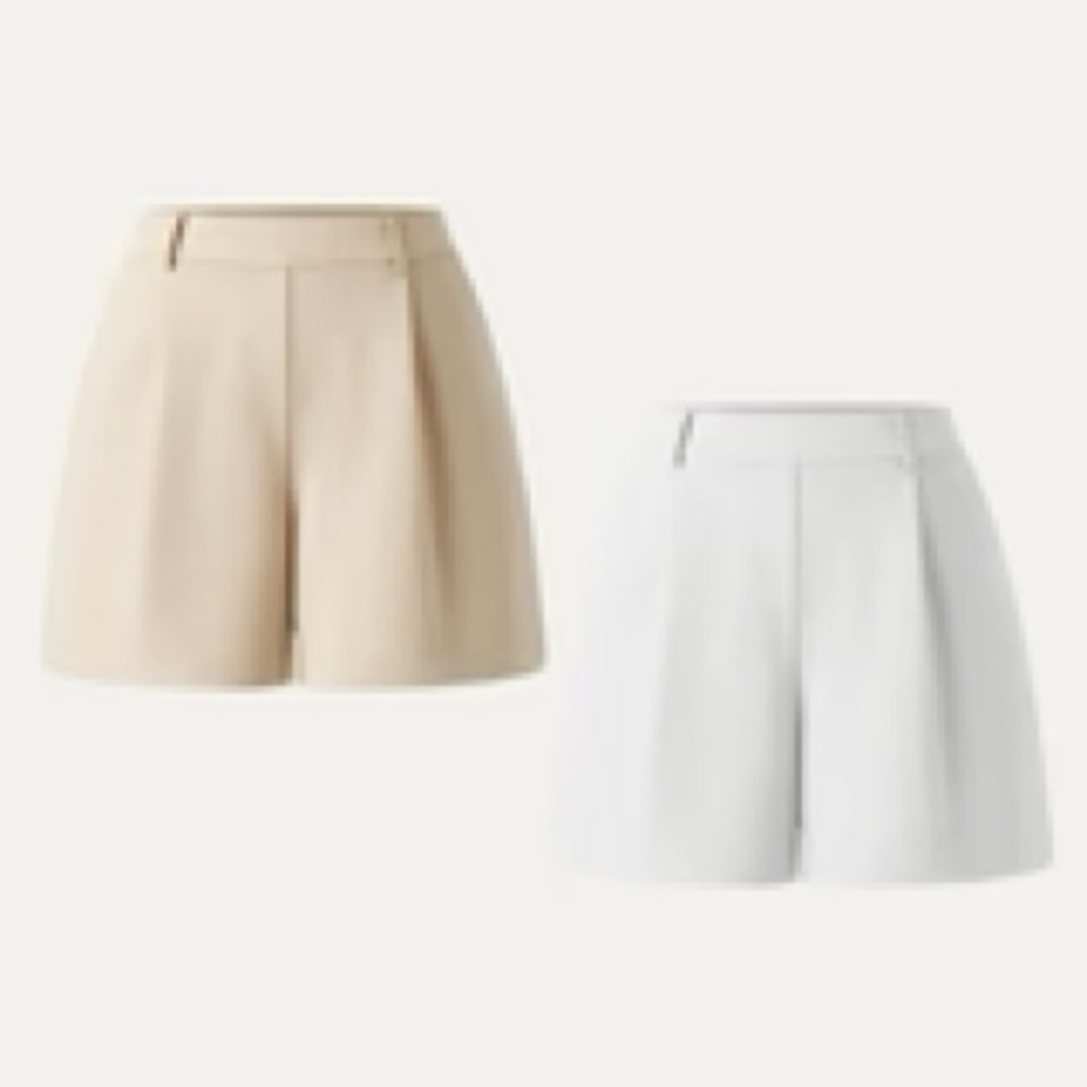 Mid Rise Smart Pleated Pull-On Shorts With Pockets in Cream & White